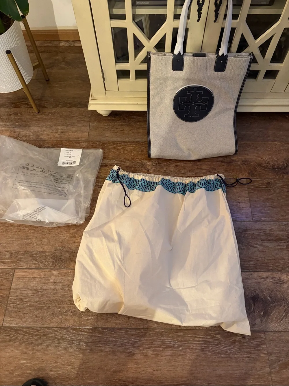 Tory Burch Ella North South canvas tote